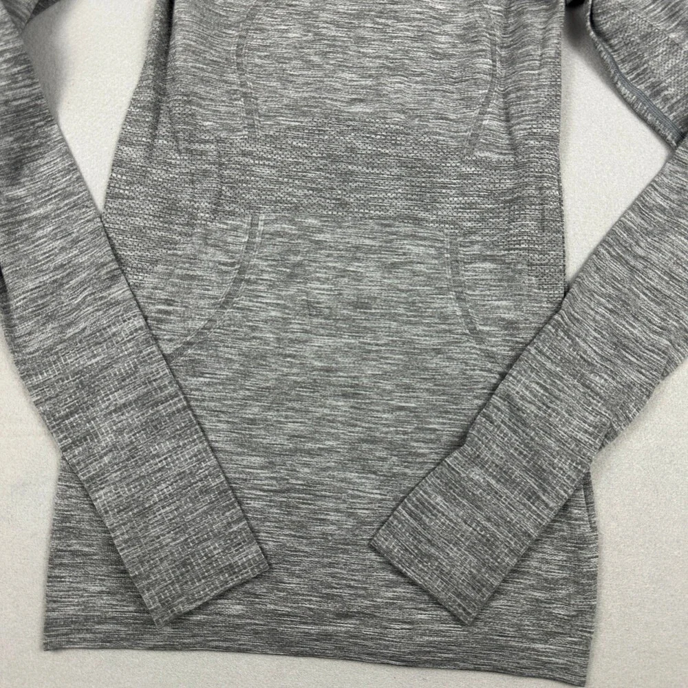 Lululemon shirt size